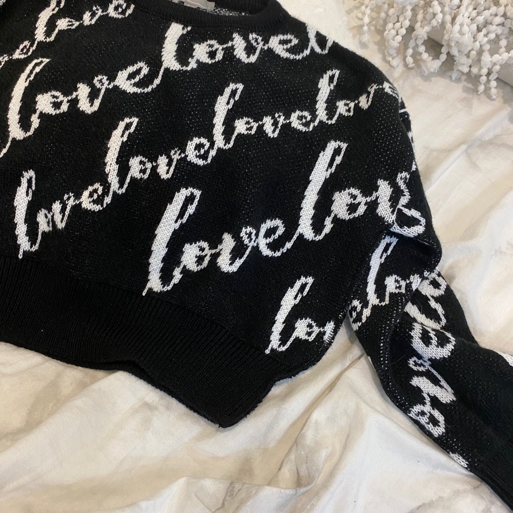 Cropped Knit “Love” multi sweater